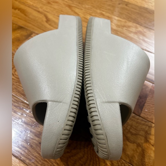 Nike Calm Slide Khaki M8/W9 - Picture 9 of 16